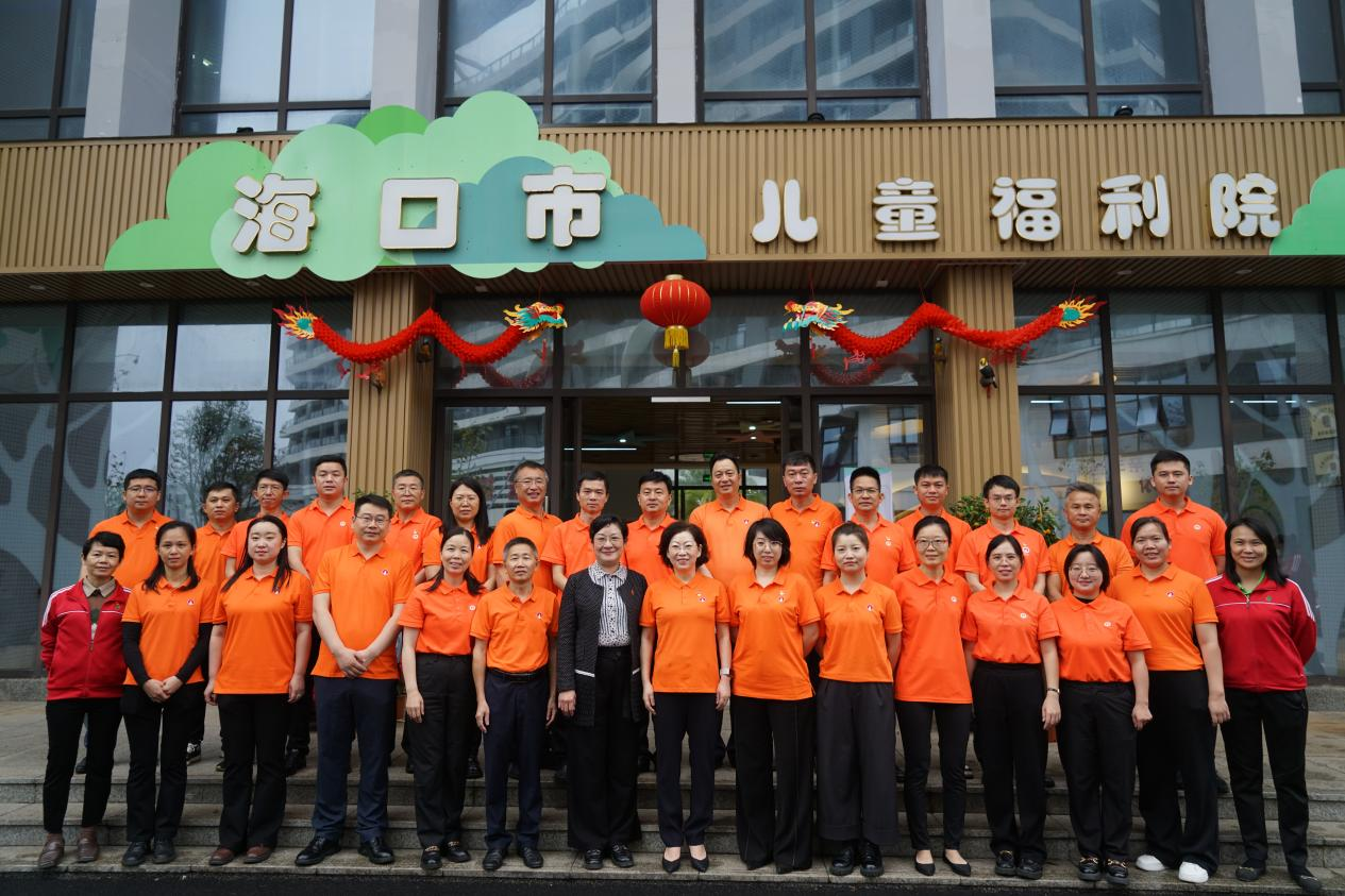 888集团药业集团一连第8年走进？？谑猩缁岣＠海镂屡牍匕 | 公司新闻 | 888集团药业