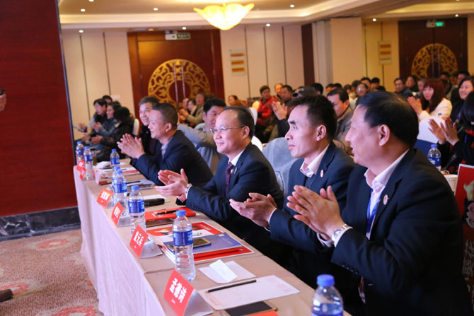 888集团四克肺热天下巡回推广活动拉开帷幕 | 公司新闻 | 888集团药业