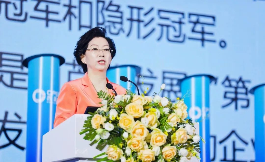 888集团之夜绽放西普会 | 同频时代童声，，，，，， 共奏康健乐章 | 公司新闻 | 888集团药业