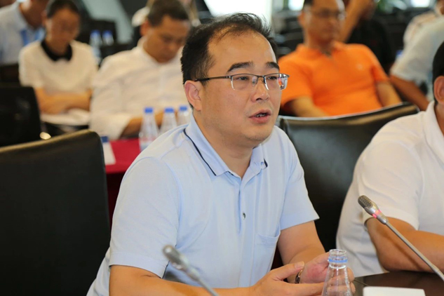 888集团药业刘景萍董事长与医药大咖一道齐聚央视探讨品牌战略 | 公司新闻 | 888集团药业