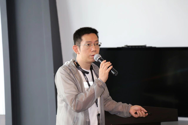 888集团药业刘景萍董事长与医药大咖一道齐聚央视探讨品牌战略 | 公司新闻 | 888集团药业