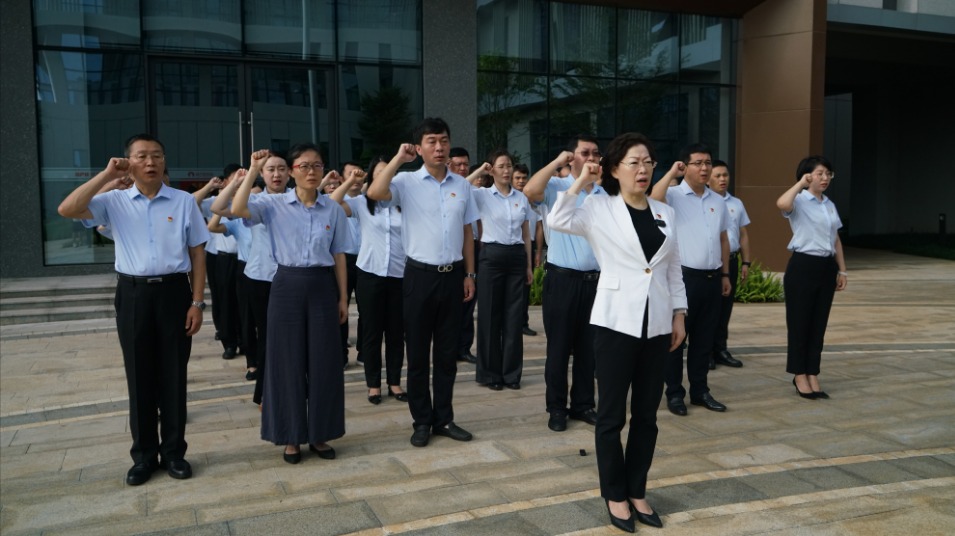 增强党纪学习 增进企业高质量生长——888集团药业集团党委开展“七一”主题党日活动 | 公司新闻 | 888集团药业